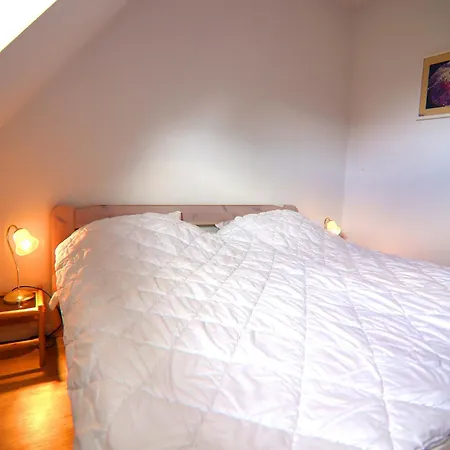 Tasteful In Germany With Garden *