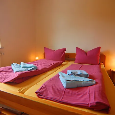 Tasteful In Germany With Garden レリク